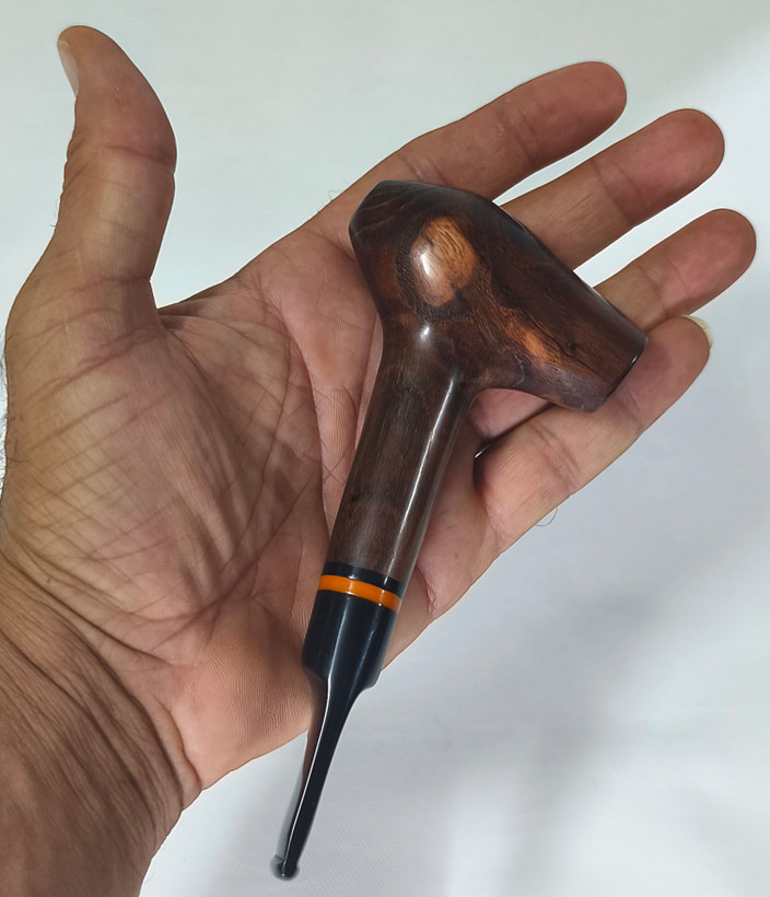 پیپ چوبی دستساز مینیاتوری. بدون خراطی. چوب سخت کایو. فیلتر خور. رنگ طبیعی چوب